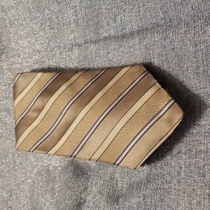 *EUC* Michael Kors 100% Silk Striped Tie